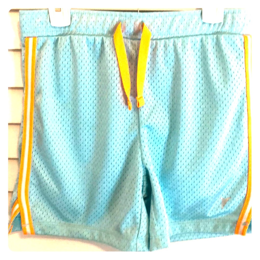 tracker shorts.
